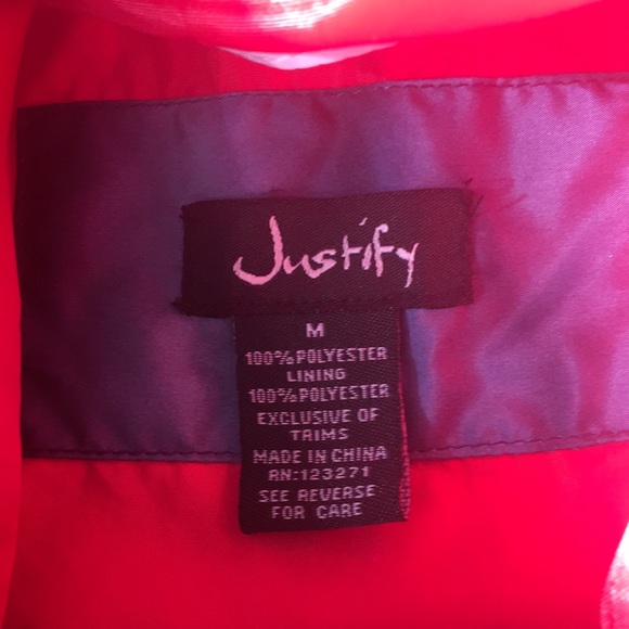 Windbreaker - Picture 4 of 4